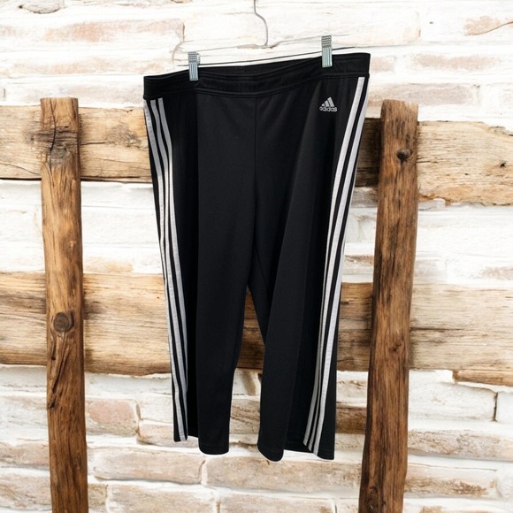 Adidas Training Pants Cropped 3-Stripes Athletic Black S - Picture 2 of 6